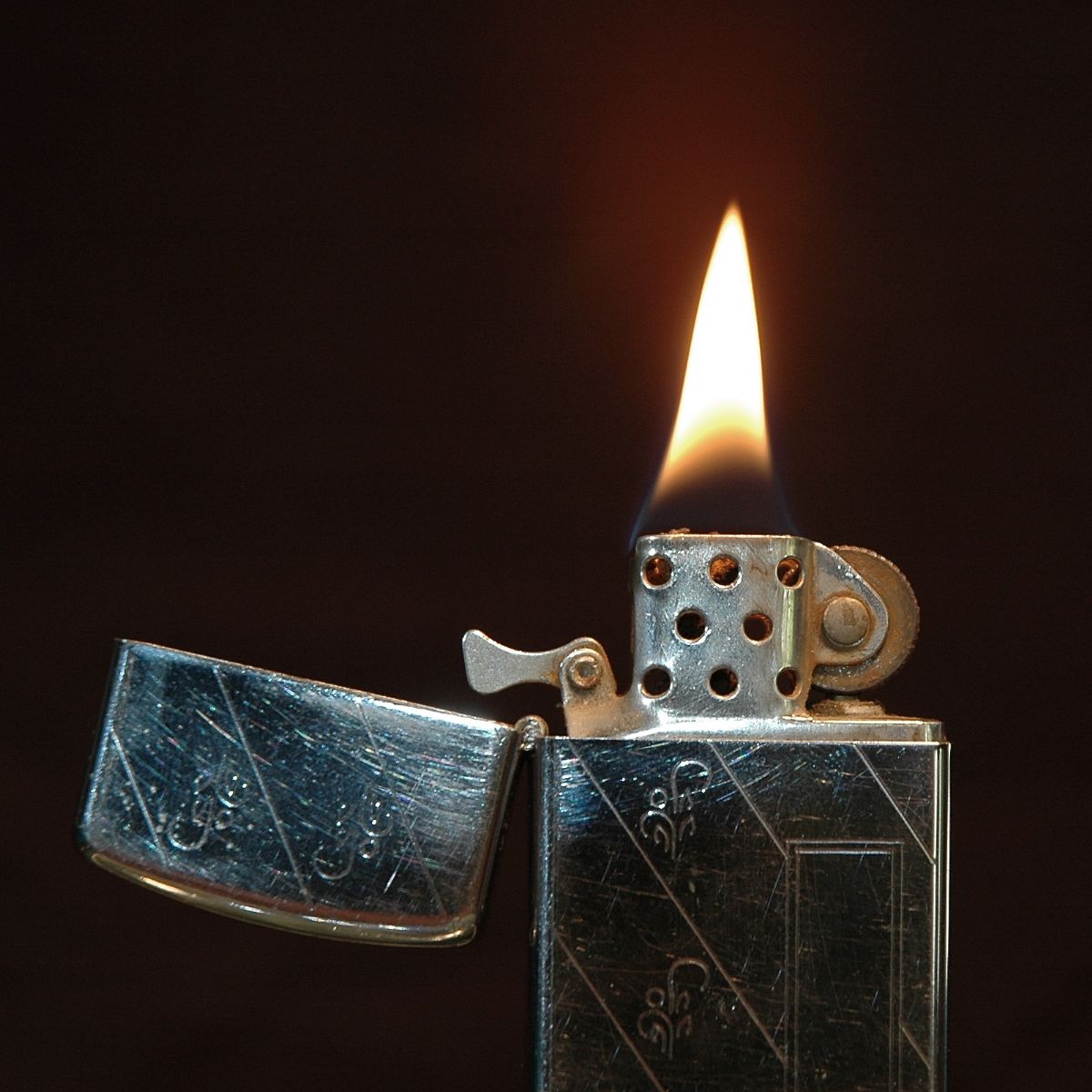 Dream Meaning of Lighter