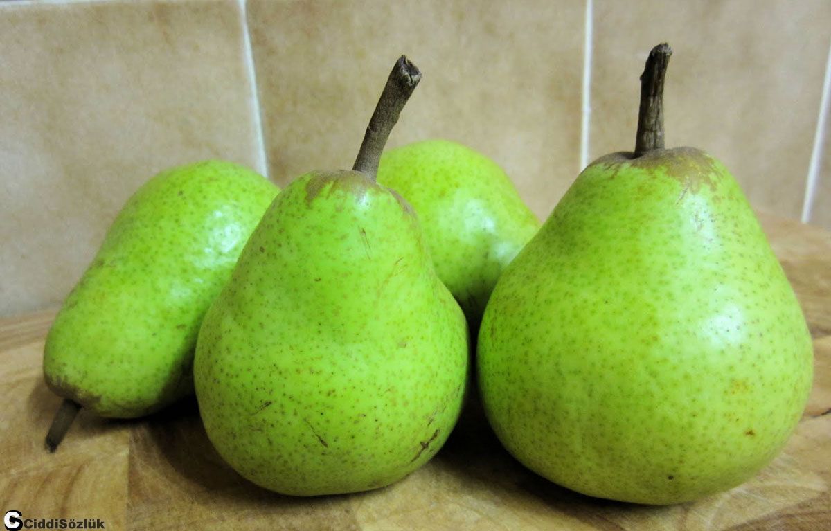 Dream Meaning of Pear