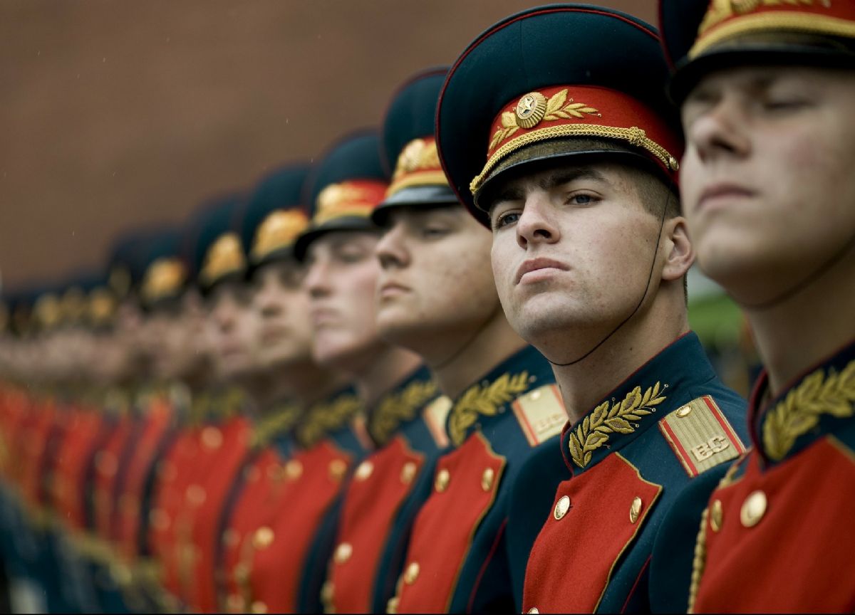 Dream Meaning of Uniform