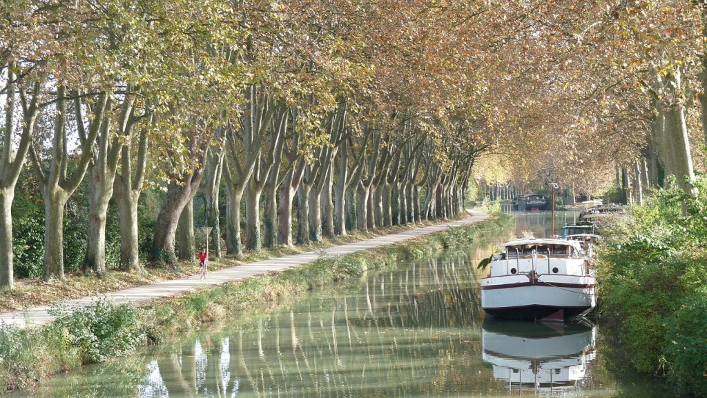 Dream Meaning of Canal