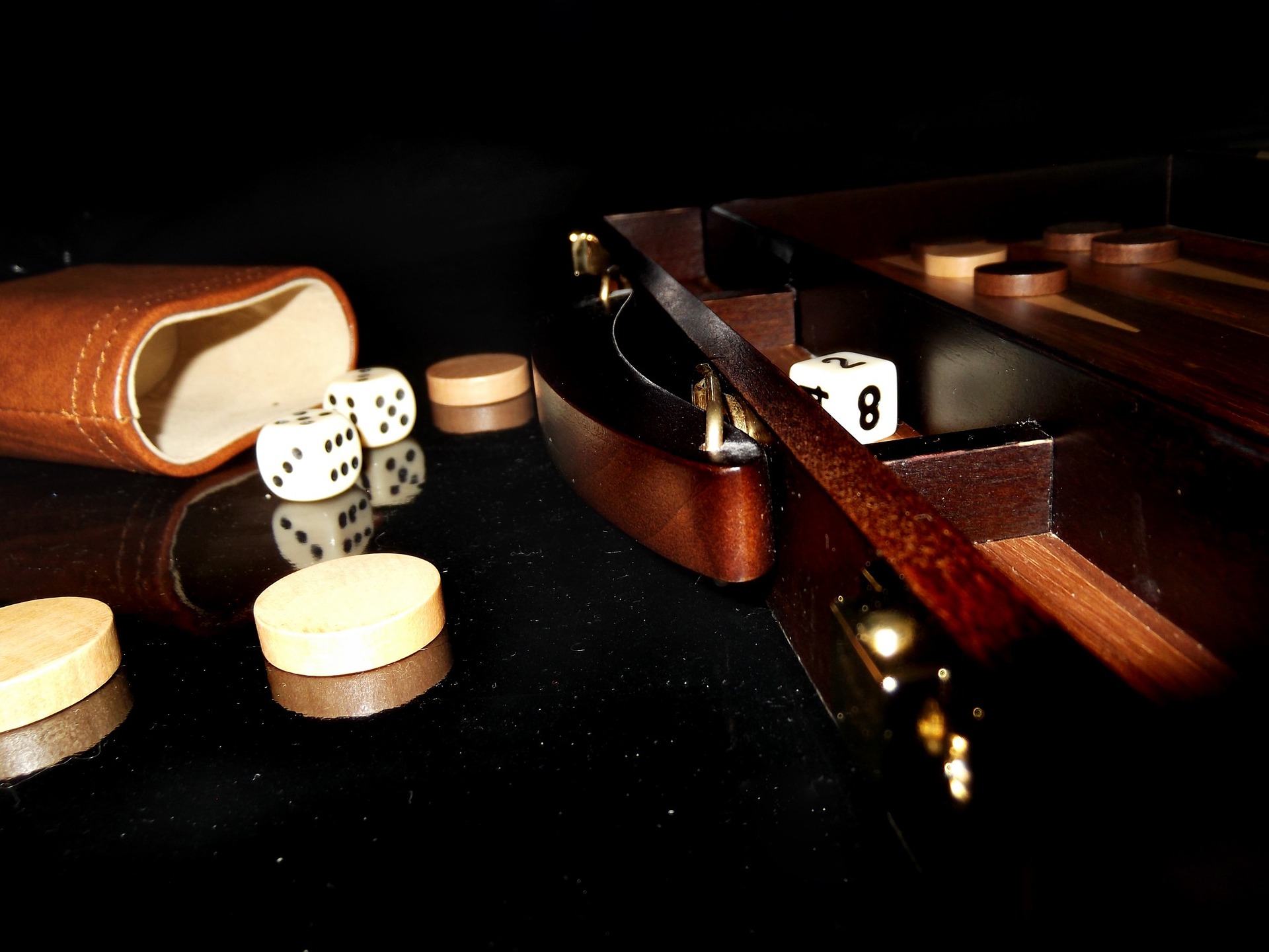 Dream Meaning of Playing Backgammon