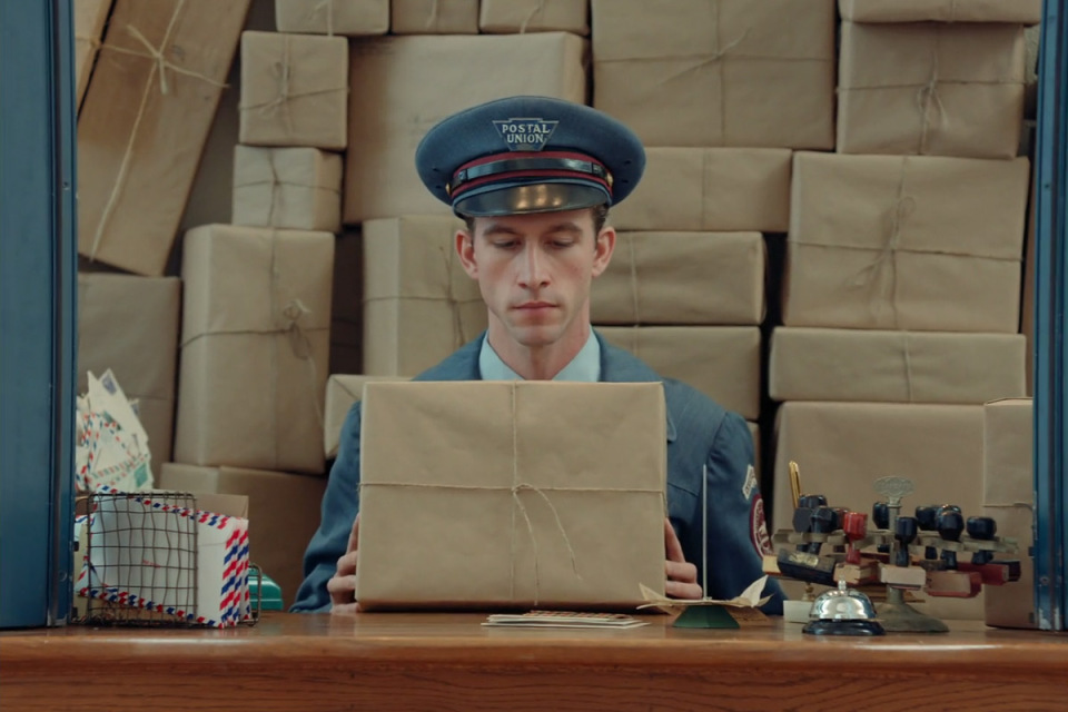 Dream Meaning of Postman
