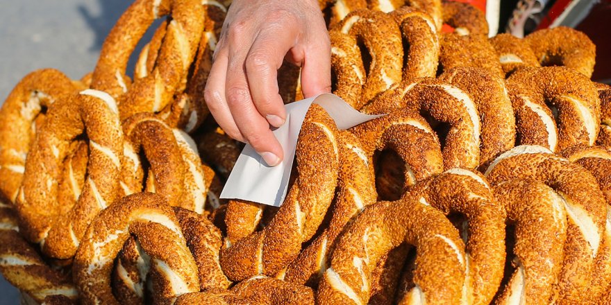 Dream Meaning of Savory Roll Covered with Sesame Seed