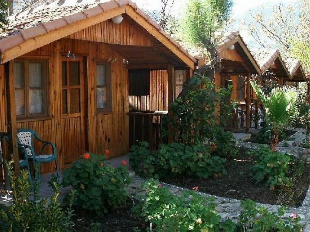 Dream Meaning of a Boarding House